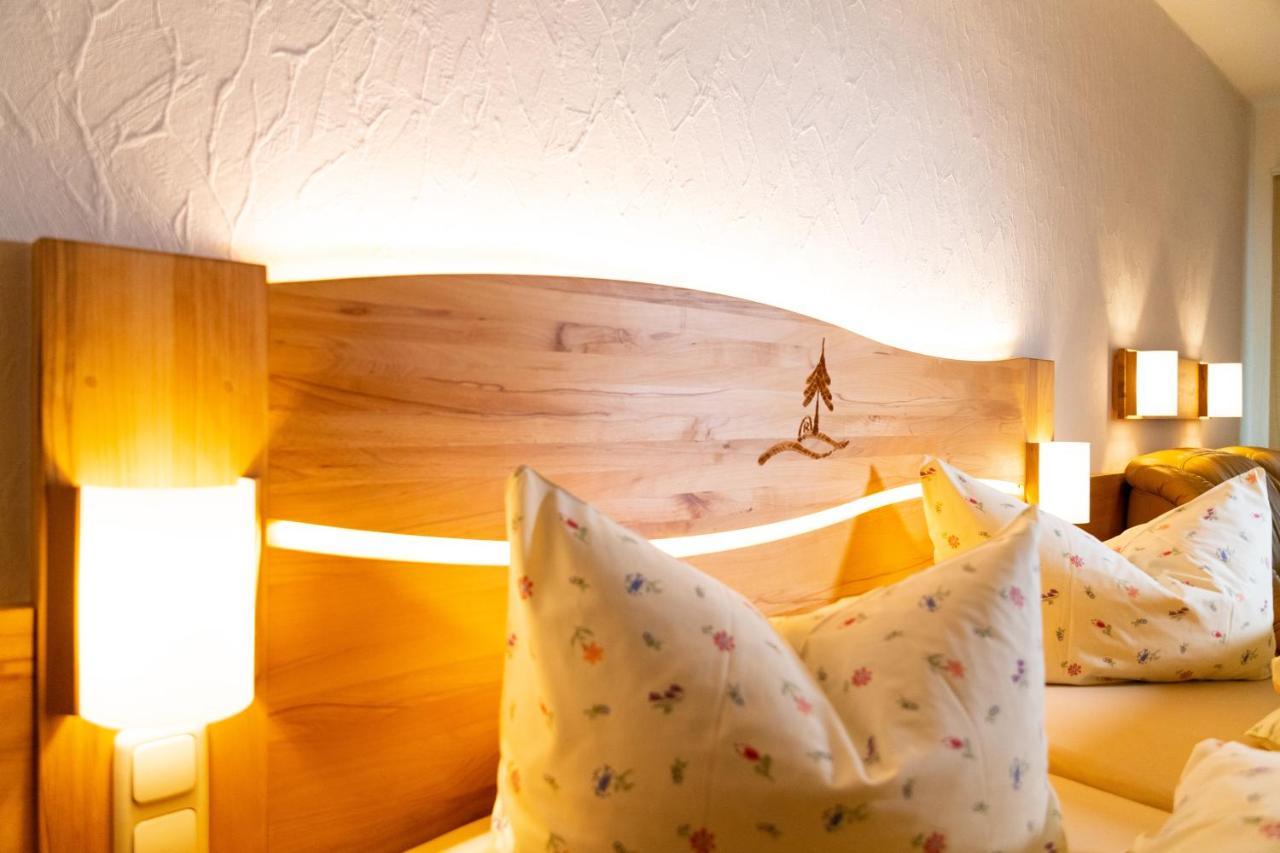 Rennsteighotel Grüner Baum 3*